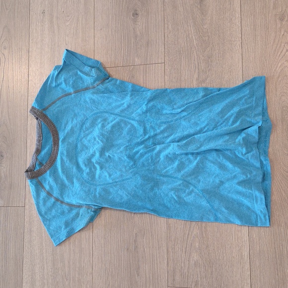 Lululemon Swiftly Tech Short Sleeve Crew - Picture 1 of 5